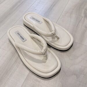 Steve Madden White Sandals